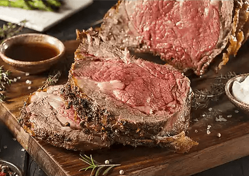 Peppered Rib eye Roast with Roasted Garlic Sauce-crop